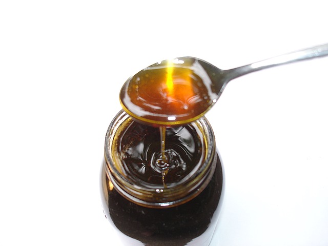 honey to get rid of pimple scars